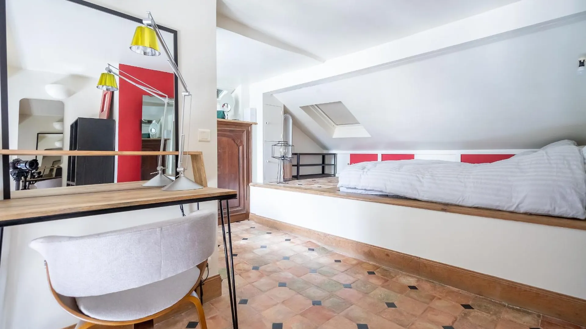 Apartment Cosy Duplex- Saint Germain- Louvre Paris